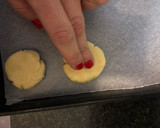 Foto del paso 3 de la receta: Galletitas de limón aptas celiacos, tiernas, fáciles y sin TACC