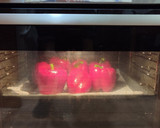 Foto del paso 8 de la receta: Pimientos rellenos de arroz al horno