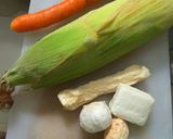 Foto langkah ke 1 dari resep Bening olahan ikan dan jatel (jagung wortel).