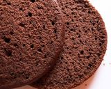 A picture of step 13 of Chocolate and red velvet checker board cake.