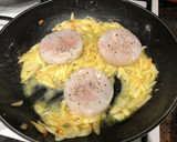 Foto del paso 2 de la receta: Medallones de merluza encebollados