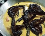 Foto langkah ke 5 dari resep Resep Gulai Ikan Salai Kecombrang.