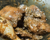 Foto del paso 2 de la receta: Pollo en airfryer con patatas panadera al micro