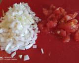 Foto del paso 3 de la receta: Guisantes con cigalas, gambas y chipirones