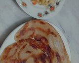 A picture of step 4 of Khasta kurkura paratha.