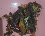 A picture of step 4 of Ẹfọ riro.