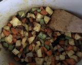 A picture of step 3 of Red lentil soup - vegan.