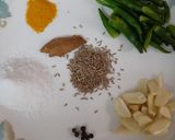 A picture of step 2 of Urad/maash ki khatti daal with bajrey ki roti.