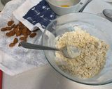 Foto del paso 1 de la receta Carquiñolis o biscotes con almendras