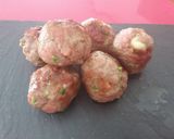 Foto del paso 4 de la receta Bolitas de carne con queso en crema de espárragos