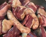 Foto del paso 7 de la receta: Fetuccini de morrón con estofado de vacío y salchichita parrillera
