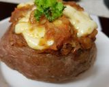 A picture of step 7 of My Chorizo, Tomato & Stuffed Potato 😁.