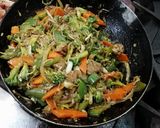 Foto del paso 2 de la receta: Carne y vegetales