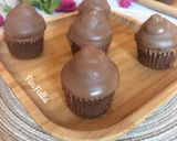 صورة لخطوة 7 من وصفة ميني كب كيك بالشوكولاتة والمارينج 🍫