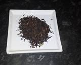 Persian black tea with dried rose petals recipe step 1 photo