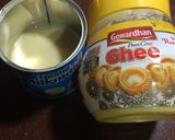 A picture of step 2 of Carrot Kheer.