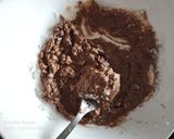 A picture of step 1 of Snicker Filled Dates.