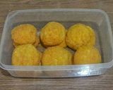 Foto langkah ke 5 dari resep Roti goreng isi keju.