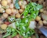 A picture of step 7 of Mix Plate Chana Chat.
