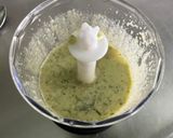 Une image de l'étape 5 de Sauce salade épicée au basilic, moutarde, ail et citron.