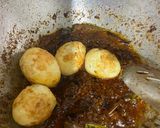 A picture of step 3 of Egg biryani.