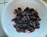 A picture of step 5 of Blueberry Cupcake.