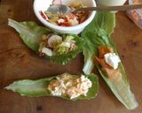 Foto del paso 1 de la receta: Barquitas de lechuga con rellenos diferentes