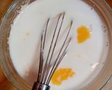 A picture of step 2 of Fried croissant.