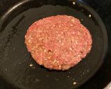 A picture of step 4 of Proper Cheeseburger.
