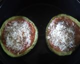 Foto del paso 4 de la receta: Calabacín bolita relleno de atún al microondas