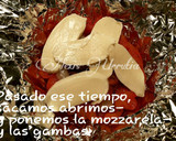 Foto del paso 13 de la receta: Tomate relleno de gambas y mozarella