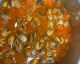 Foto del paso 3 de la receta: Caracoles con chorizo y jamón