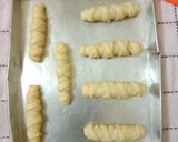 Foto langkah ke 3 dari resep Roti asin & manis.