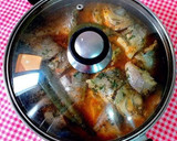 Foto del paso 8 de la receta: Cazuela de besugos marinados a la moruna con piparras