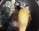 A picture of step 1 of Simmered Daikon and Ground Meat.