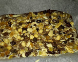 Foto del paso 7 de la receta: Torta de chocolates y frutos secos