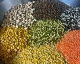 #दाल सब्ज़ियाँ फैंसी खिचड़ी (साथ दाल ब्रेड) रेसिपी चरण 1 फोटो