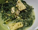 Foto langkah ke 4 dari resep Gulai daun singkong teri tempe cabe ijo.
