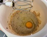 A picture of step 4 of Banana, Mascarpone, and Plum Sugar Fondant Cake.
