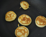 Foto del paso 5 de la receta: Tortitas para canapés salados