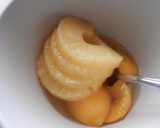 Foto del paso 2 de la receta: Crema de melocotón y piña 