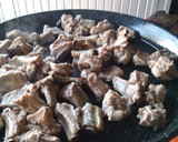Foto del paso 2 de la receta: Arroz con costilla de cerdo y judías verdes