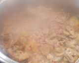 Foto del paso 4 de la receta: Pollo en salsa con jamón serrano