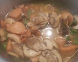 Foto del paso 7 de la receta: Sepia con guisantes y champiñones