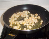Foto del paso 2 de la receta: Tortilla de gamba y atún para tupper