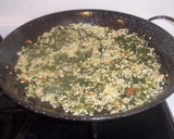Foto del paso 10 de la receta: Paella de espinacas y boquerones