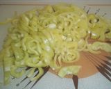 Foto del paso 3 de la receta: Bacalao con salsa de pimientos amarillos y cúrcuma