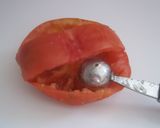 Foto del paso 5 de la receta Canasta de tomate con ensaladilla