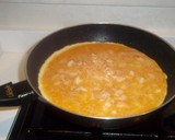 Foto del paso 6 de la receta: Tortilla de gamba y atún para tupper