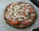 Foto del paso 7 de la receta: Pizzetas con base de atún para dieta